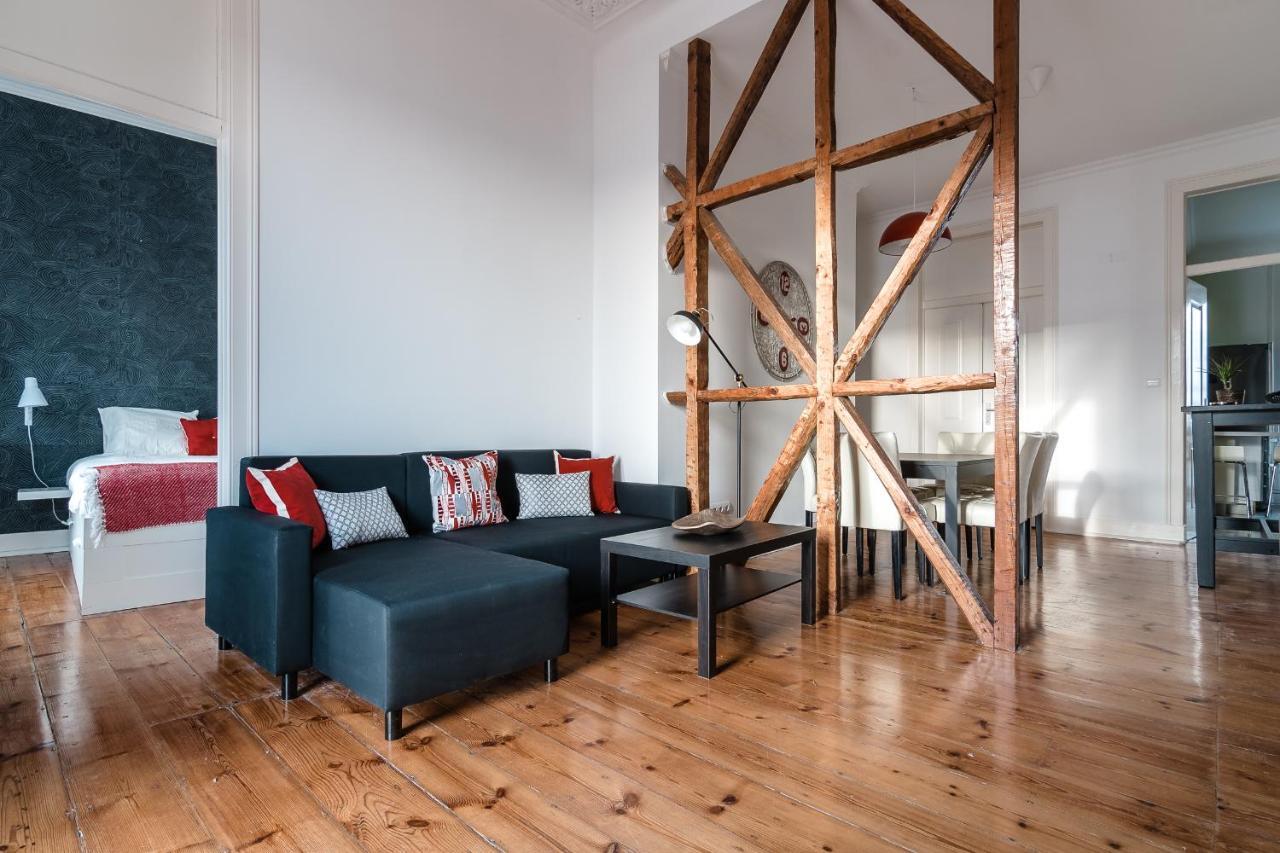 Elegant 3 Bedroom Flat With View In Principe Real Lisboa エクステリア 写真