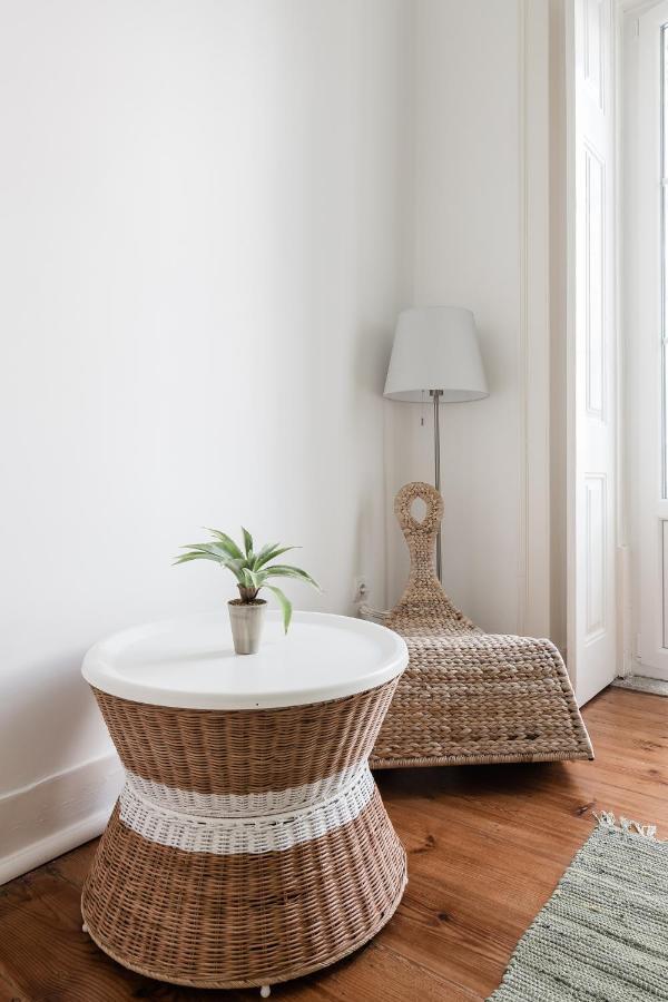 Elegant 3 Bedroom Flat With View In Principe Real Lisboa エクステリア 写真