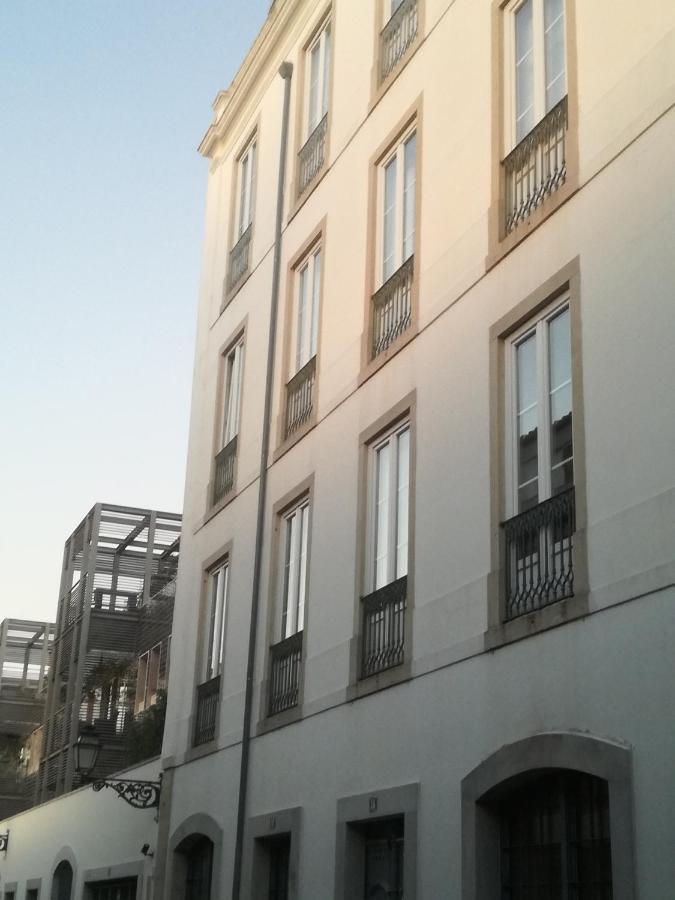 Elegant 3 Bedroom Flat With View In Principe Real Lisboa エクステリア 写真